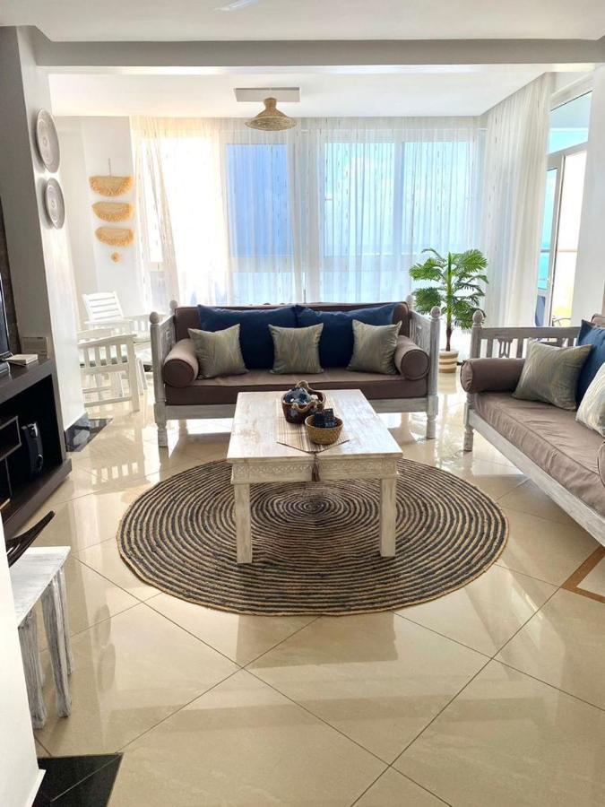 Nyali Emirates Reef Apartment Mombasa Bagian luar foto