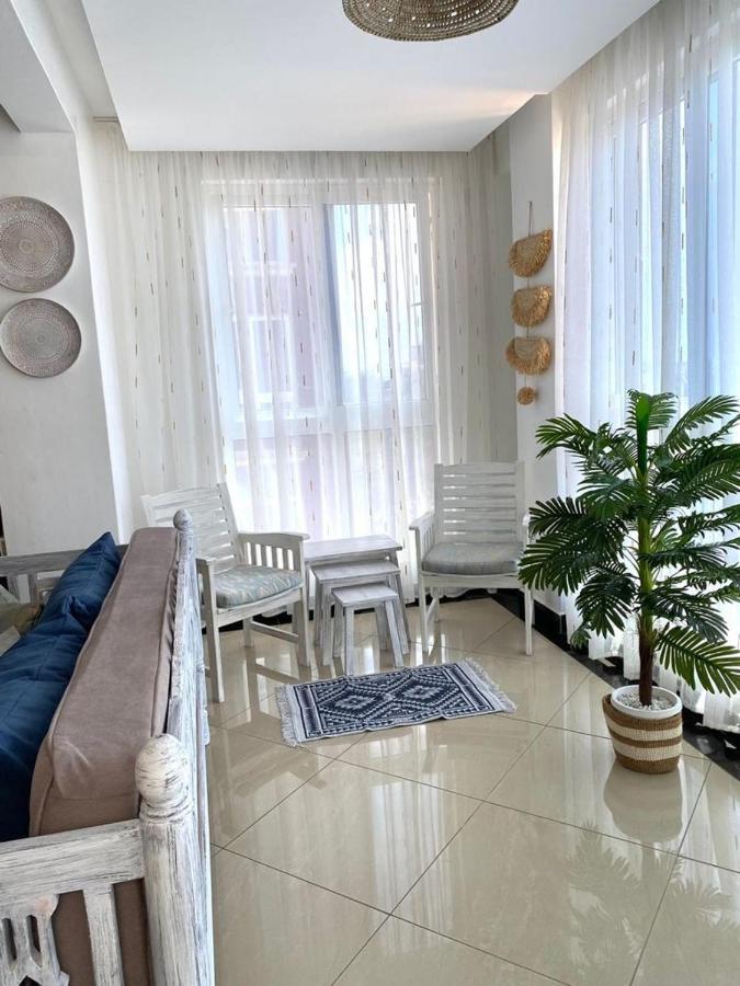 Nyali Emirates Reef Apartment Mombasa Bagian luar foto